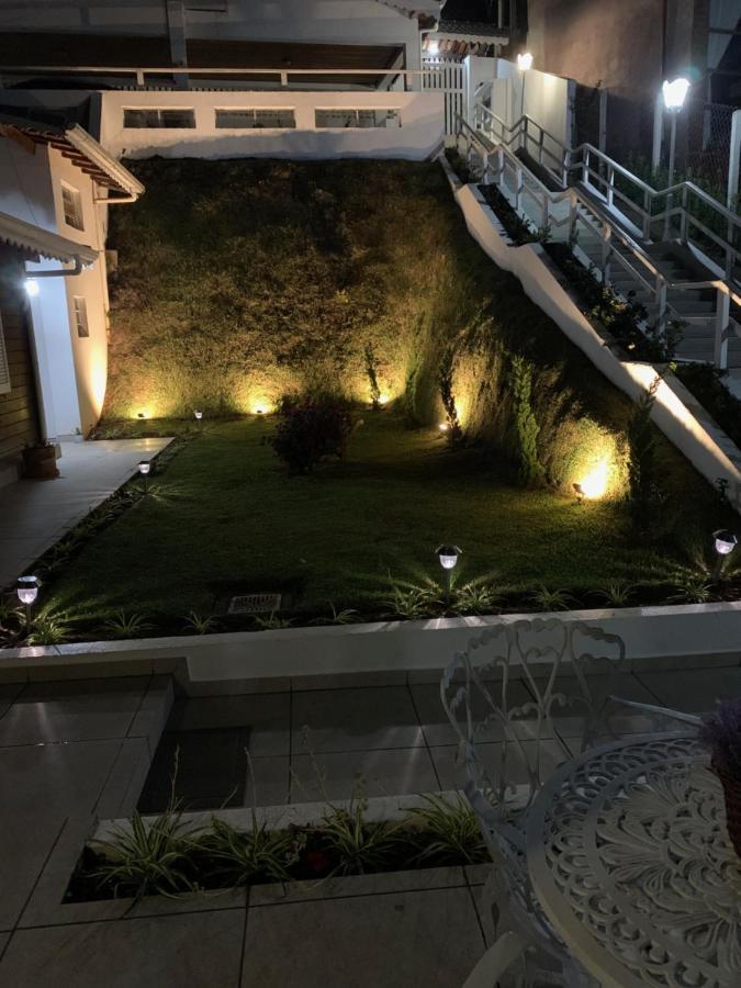 Casa Centro Capivari 700M Distancia Campos do Jordão エクステリア 写真